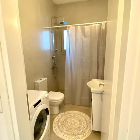 Lizzy's Escape 1st Floor Holiday home Aliki (Paros)