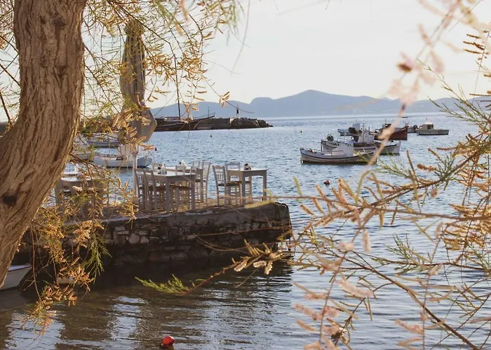 Lizzy's Escape 1st Floor